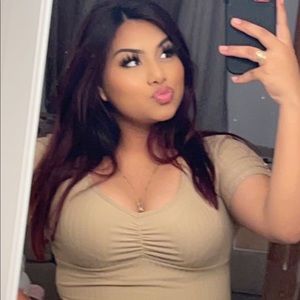 Meet your Posher, Yamilet